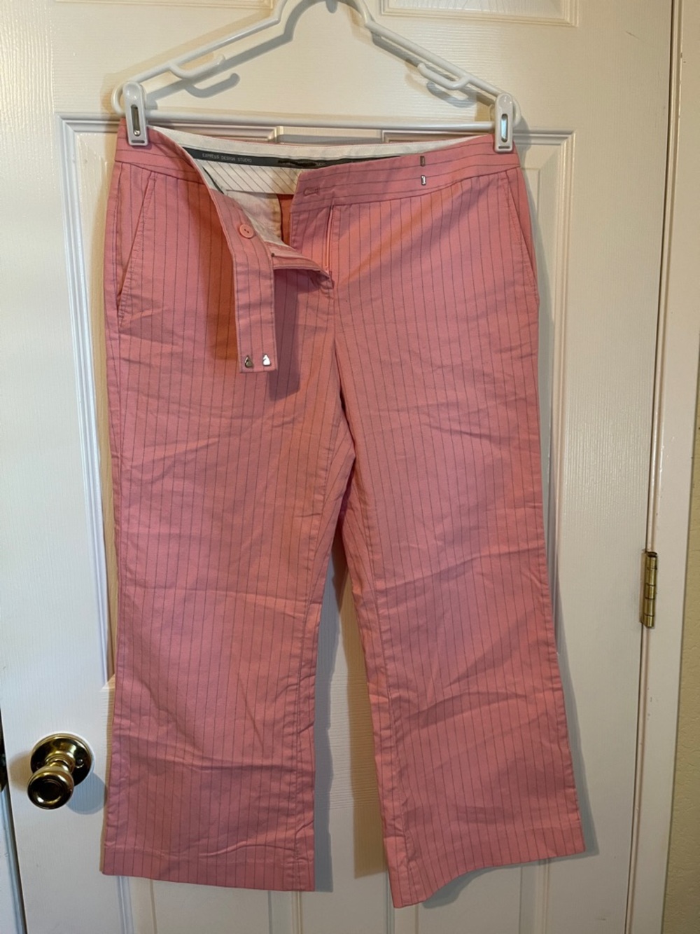 Express Design Studio Editor Pink Pinstriped Trousers